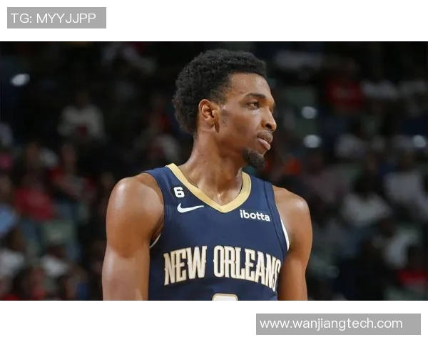 赫伯特琼斯的篮球之路与职业生涯成就探讨